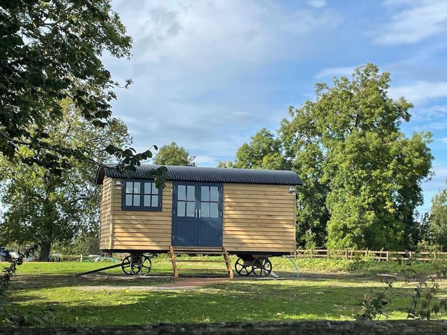 דורהם Toadland Shepherd Huts מראה חיצוני תמונה